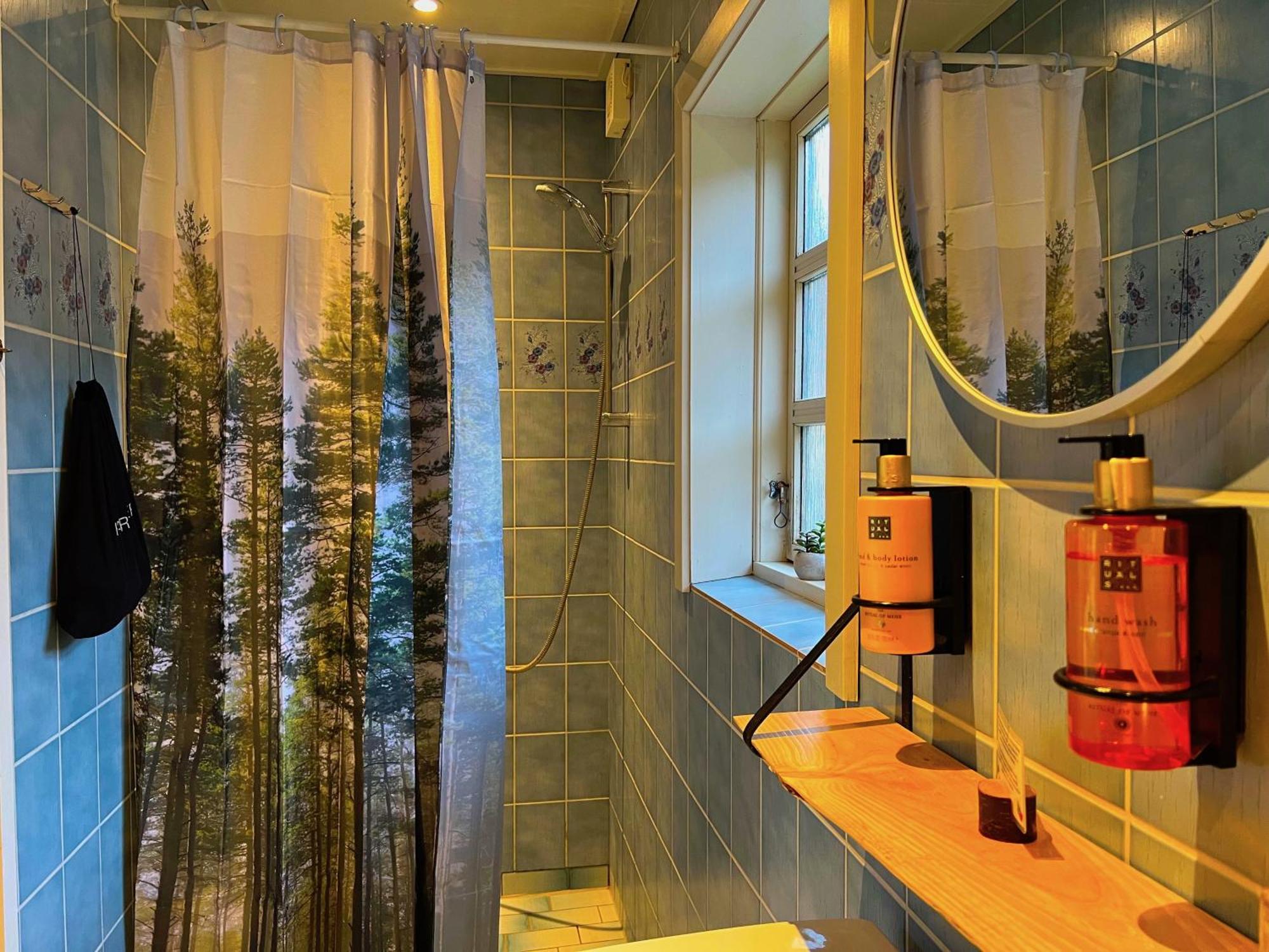 Hotel Skovly Rønne Esterno foto
