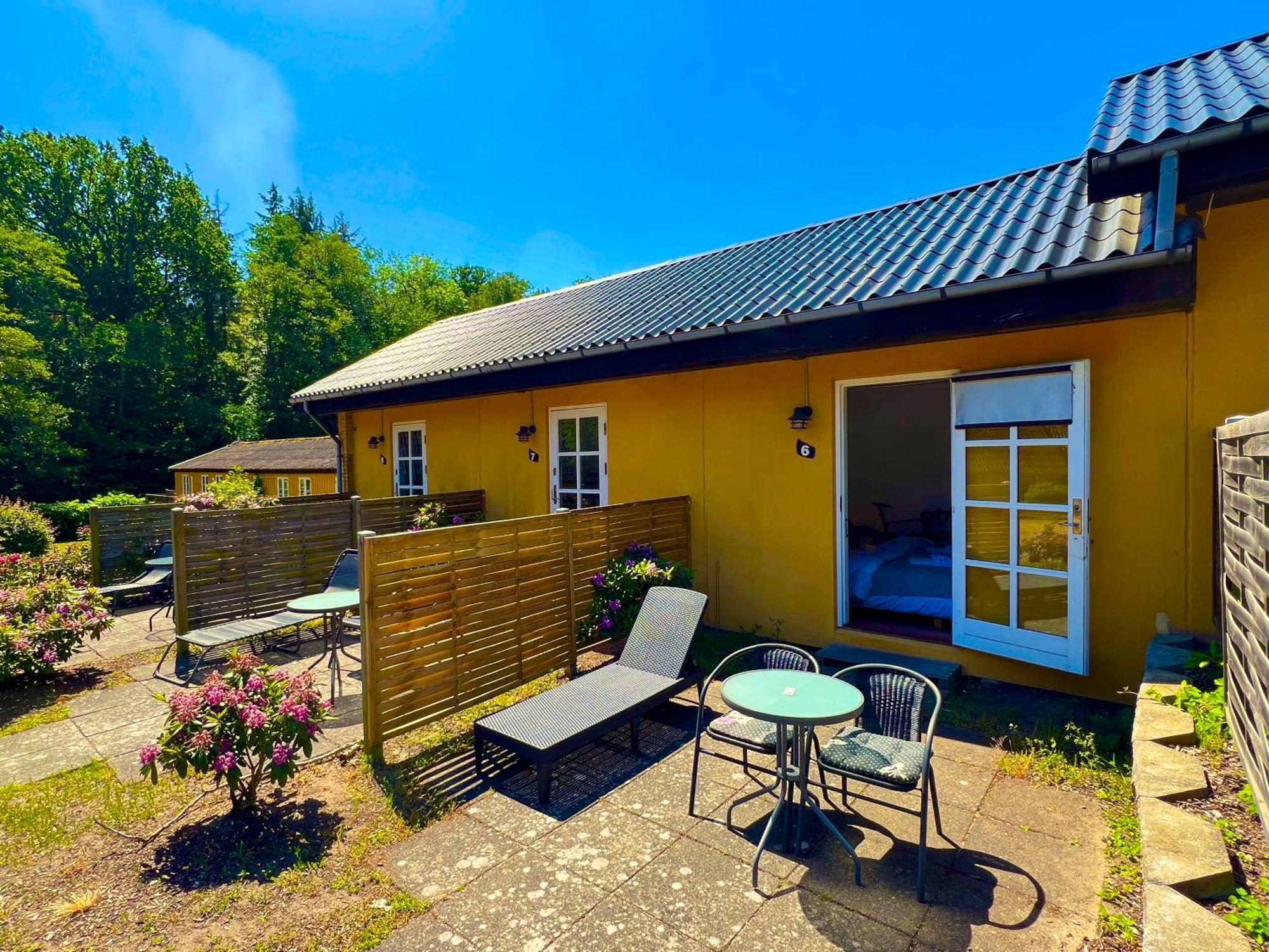 Hotel Skovly Rønne Esterno foto