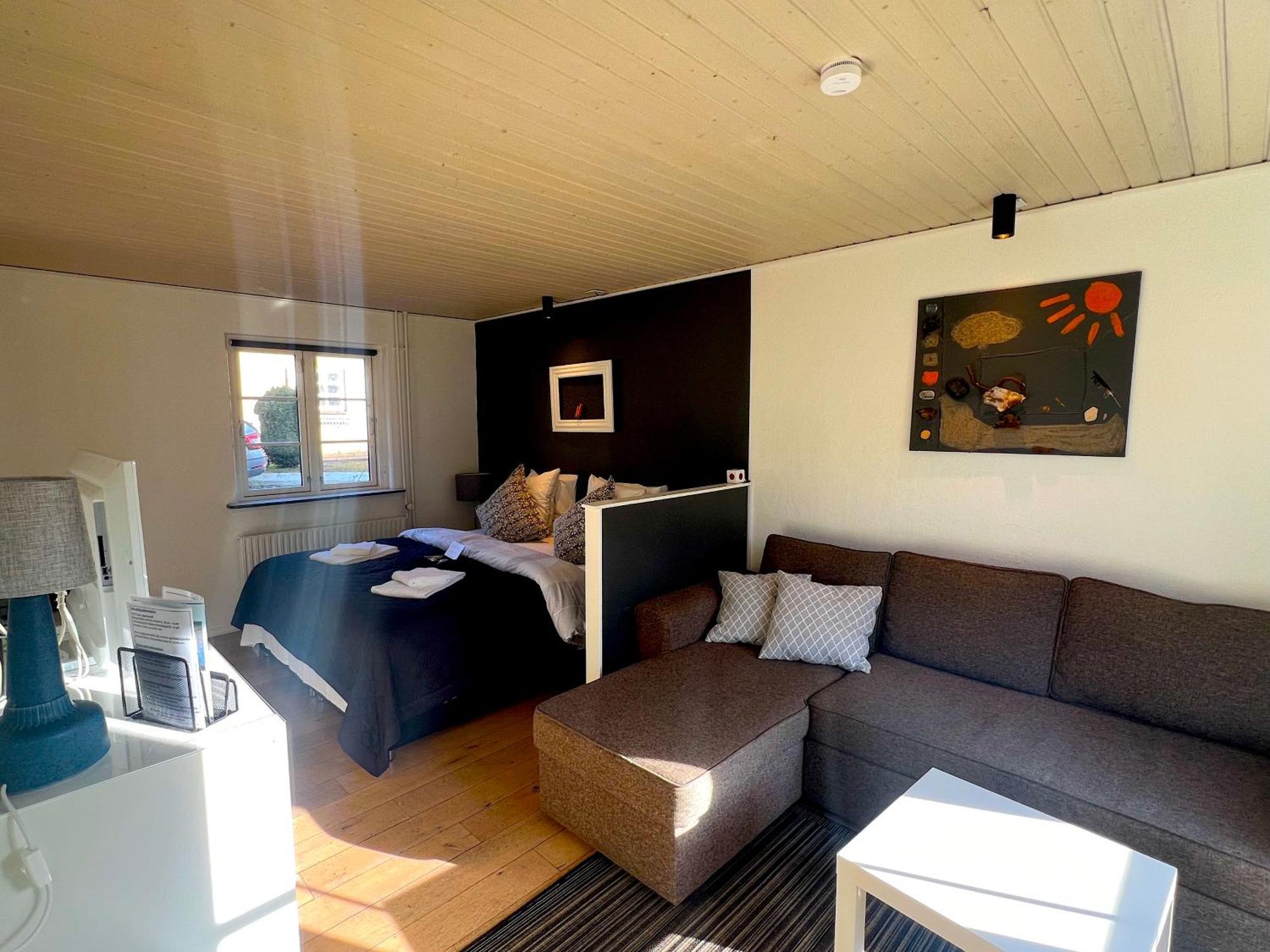 Hotel Skovly Rønne Esterno foto