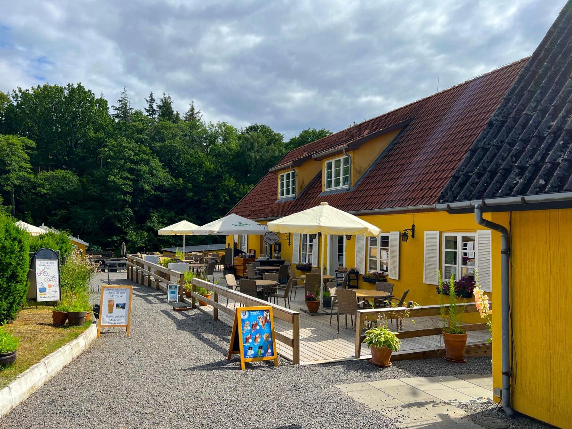 Hotel Skovly Rønne Esterno foto