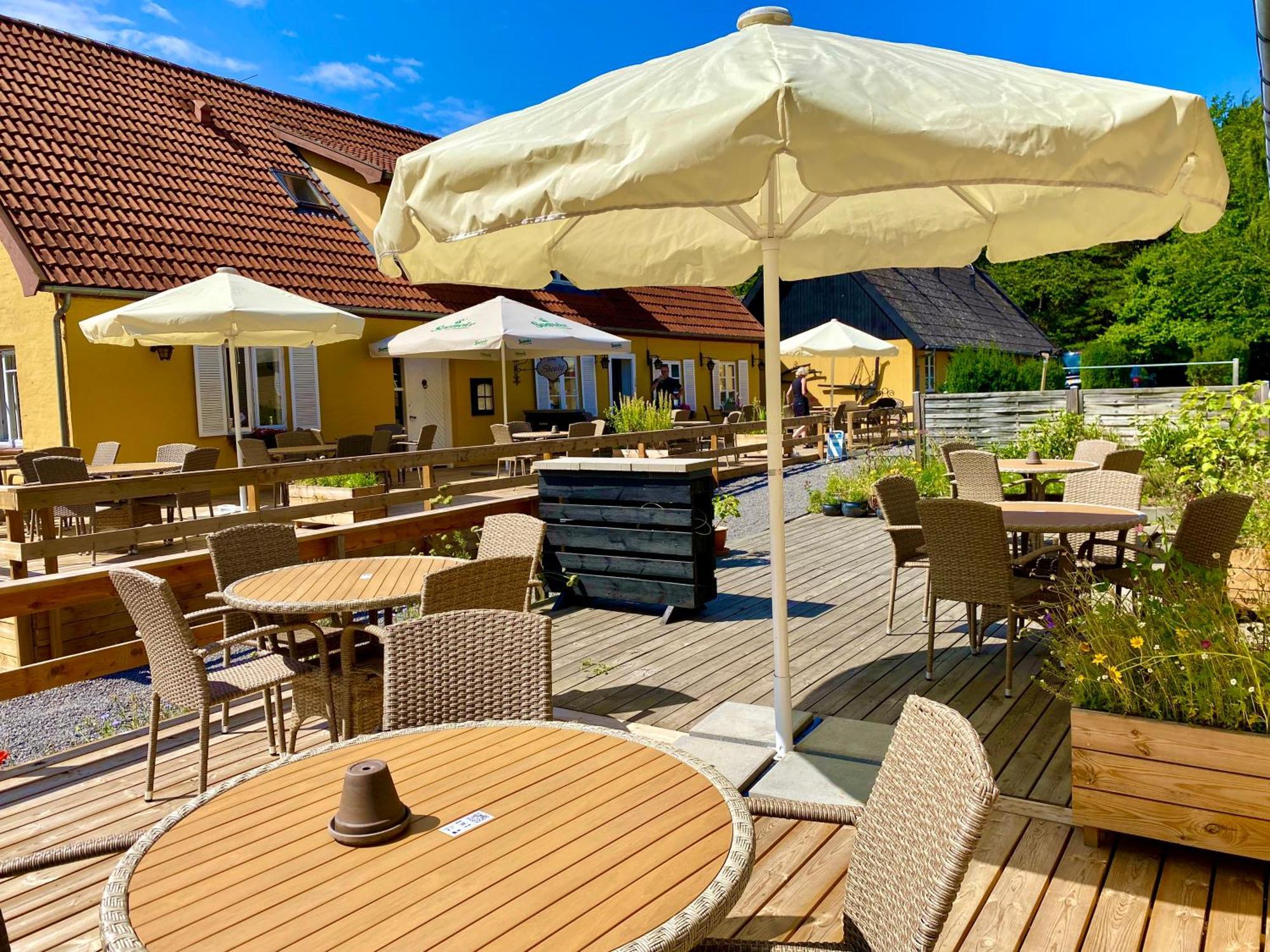Hotel Skovly Rønne Esterno foto